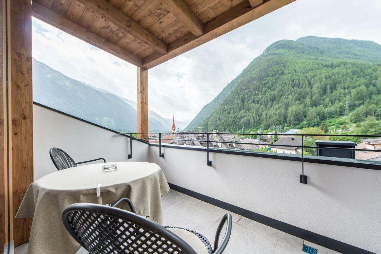 Hotel Taufers Molini di Tures Exterior foto